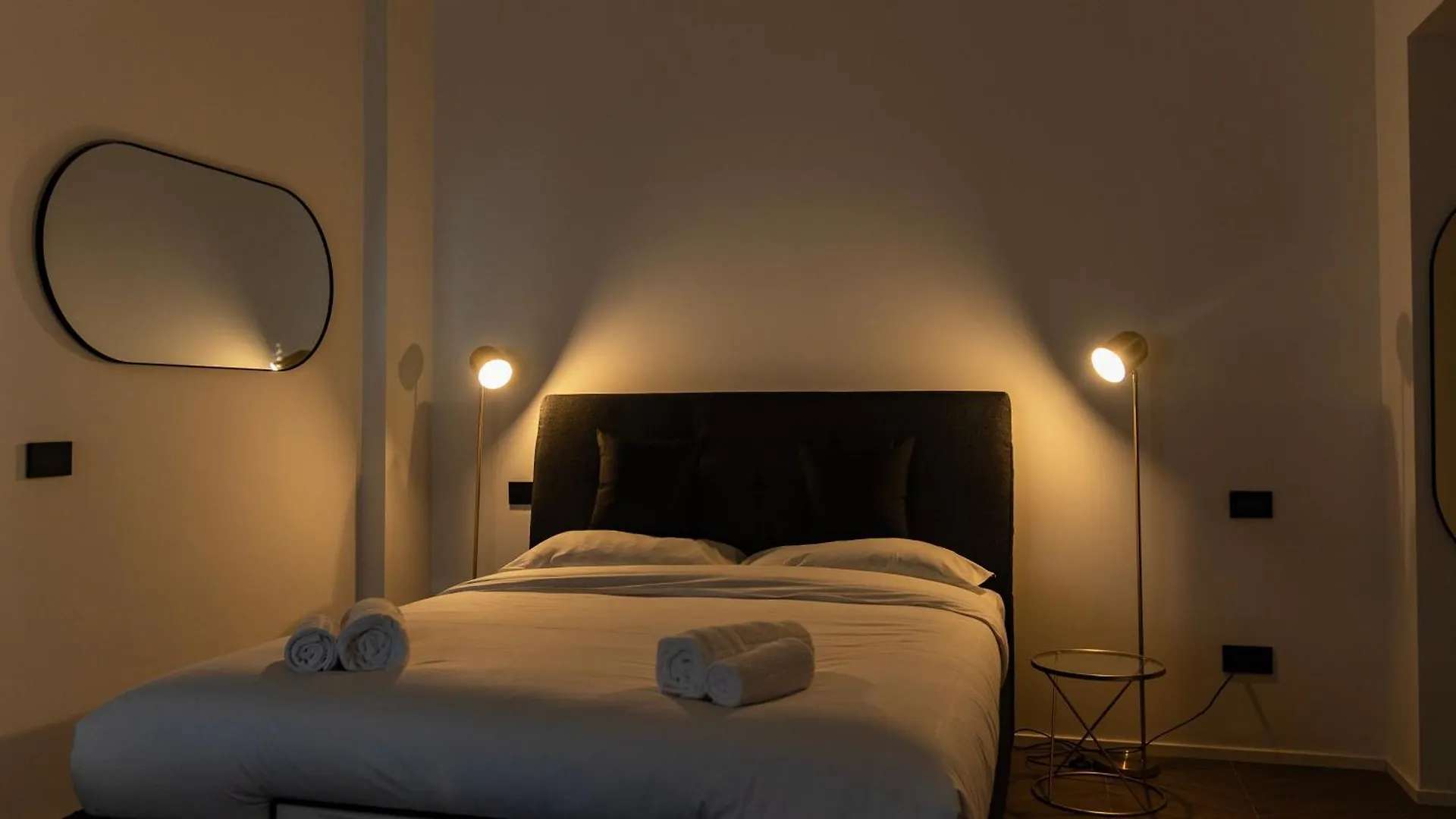 Apartment Youhosty - Bergamo 8 Milan